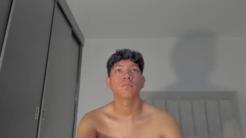 Juliiiiian online show from 07-10-26, 11:13