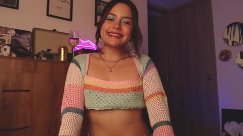 Snapshot of iamjulietaaa chatting on 01-11-25, 01:48 Julieta online show from 01-11-25, 01:48
