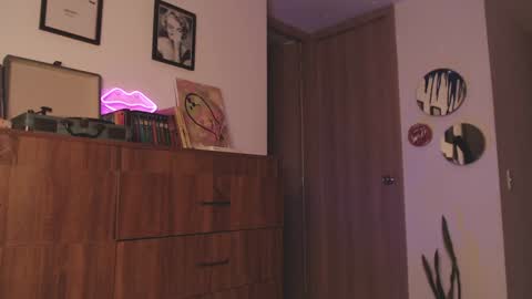 Snapshot of iamjulietaaa chatting on 01-13-25, 01:02 Julieta online show from 01-13-25, 01:02