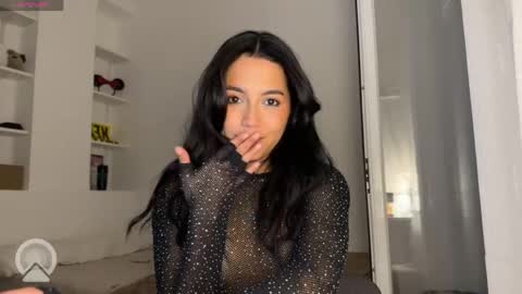Snapshot of iamjulietaaa chatting on 05-16-26, 07:56 Julieta online show from 05-16-26, 07:56