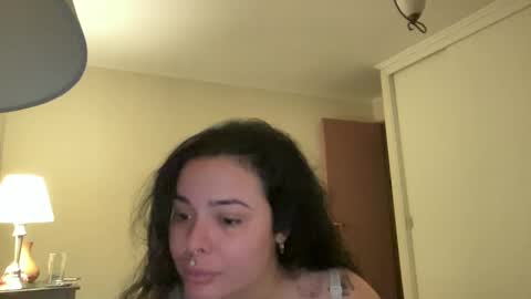 Snapshot of iamlindasan chatting on 10-01-25, 11:33 Linda San online show from 10-01-25, 11:33