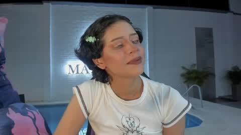 Nayuta online show from 06-07-26, 03:21