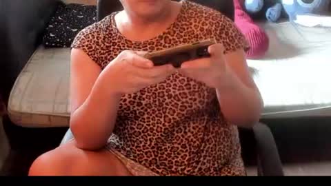 Snapshot of iamsuprememistress chatting on 06-30-26, 05:52 MADAM MISTRESS ASIANA online show from 06-30-26, 05:52