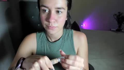 Snapshot of iamvio chatting on 09-27-25, 10:48 Violeta online show from 09-27-25, 10:48