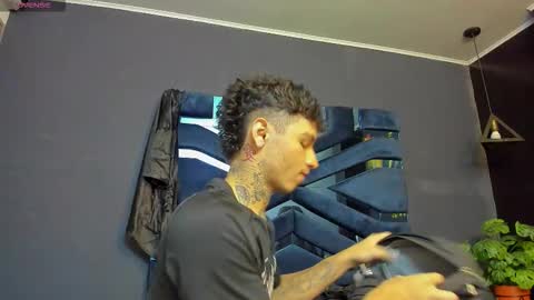 IAN CASTILLO online show from 01-14-26, 11:16