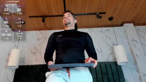 Ian Davis online show from 01-26-25, 01:41