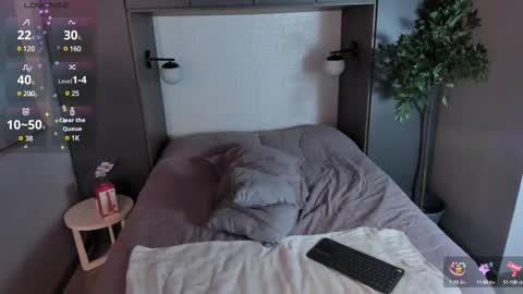 Ian Davis online show from 02-11-25, 12:06