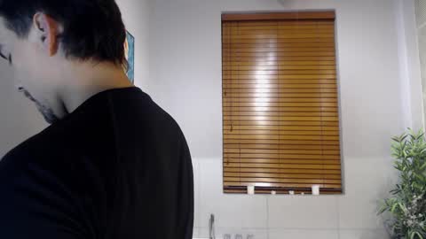 Ian Davis online show from 02-11-25, 07:48