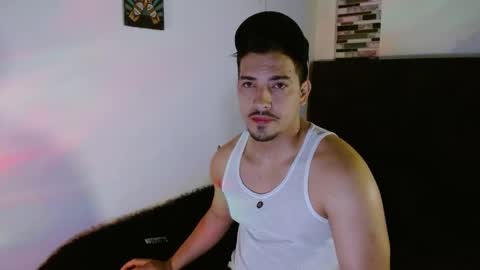 Ian Davis online show from 04-26-26, 03:15