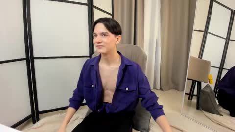 Snapshot of ian_harrickton chatting on 03-07-26, 08:50 ian online show from 03-07-26, 08:50