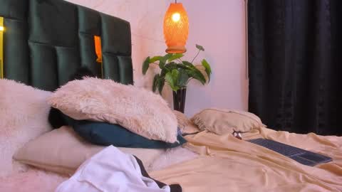 Ian online show from 01-31-25, 09:59