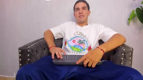 Ian online show from 03-01-25, 03:53