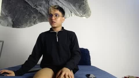 ian_storm online show from 04-24-26, 11:45