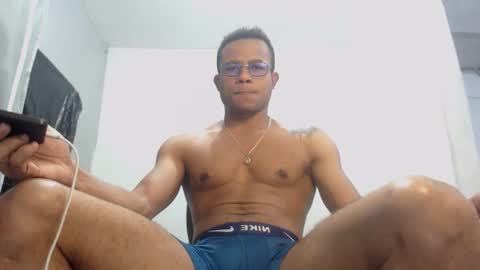 Snapshot of ian_tuner chatting on 09-17-25, 01:40 ian_tuner online show from 09-17-25, 01:40