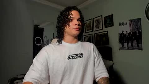 Andres online show from 06-20-26, 05:43