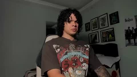 Andres online show from 06-25-26, 04:56