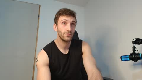 Snapshot of ianandersson27 chatting on 04-08-26, 07:14 Ian Andersson online show from 04-08-26, 07:14