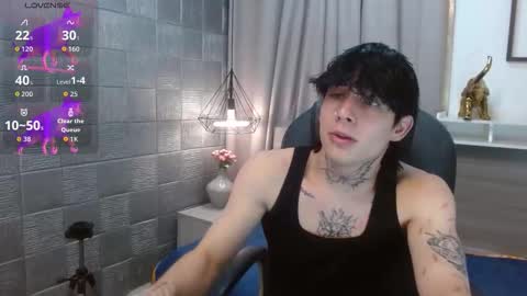 Snapshot of iancute_ chatting on 10-08-25, 11:13 ian online show from 10-08-25, 11:13