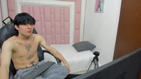 Snapshot of iancute_ chatting on 10-09-25, 11:19 ian online show from 10-09-25, 11:19