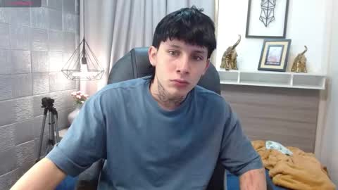 Snapshot of iancute_ chatting on 10-10-25, 08:19 ian online show from 10-10-25, 08:19
