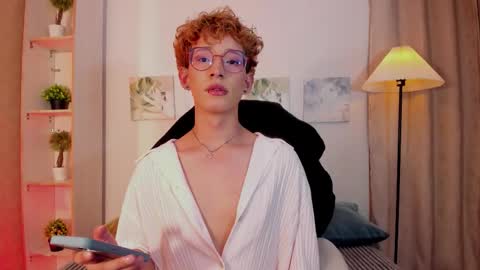 ian  online show from 02-12-26, 03:56