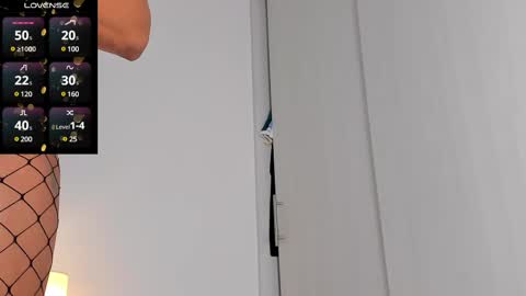 Snapshot of ianmachado777 chatting on 01-23-25, 08:24 Ian Machado online show from 01-23-25, 08:24