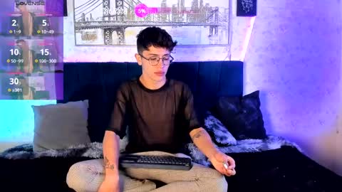 Andrew online show from 01-12-25, 08:25