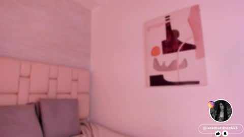 I A R A   online show from 02-14-25, 03:58