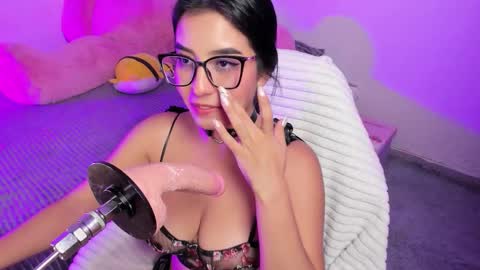 Snapshot of ibbiebennett_1 chatting on 03-02-26, 03:30 Ibbie Bennett online show from 03-02-26, 03:30