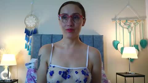 Iberian Moon online show from 02-12-26, 05:52