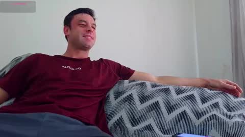 Snapshot of ibovegas chatting on 09-29-25, 12:10 Laura e Augusto online show from 09-29-25, 12:10