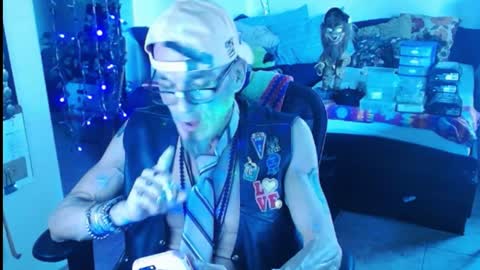 Snapshot of ibpms247 chatting on 02-26-25, 01:00 PMS online show from 02-26-25, 01:00