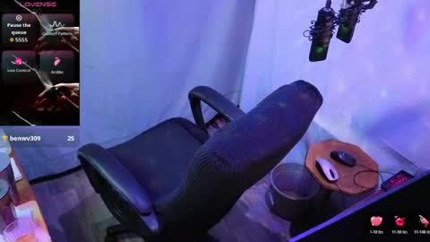 Rich online show from 06-12-26, 12:20