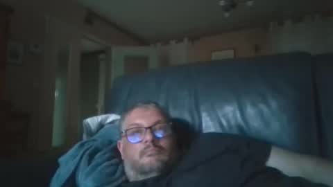 Snapshot of ibu81 chatting on 05-30-26, 07:33 anonymouszz online show from 05-30-26, 07:33