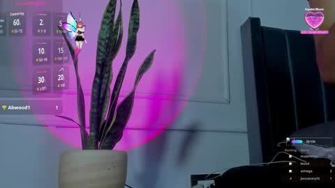 Snapshot of ice_princess__ chatting on 09-30-25, 05:56 Crystall online show from 09-30-25, 05:56