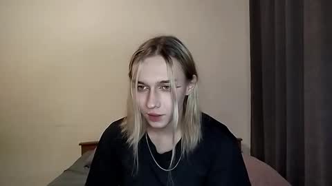 Jade online show from 11-09-25, 01:53