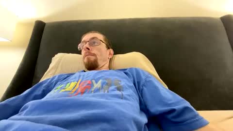 Snapshot of iceberg720 chatting on 03-04-26, 08:26 iceberg720 online show from 03-04-26, 08:26