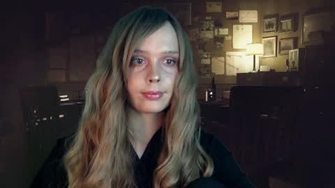 Nina online show from 09-21-25, 04:25