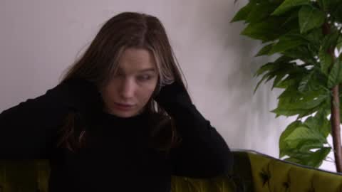 Danielle online show from 01-27-25, 11:22