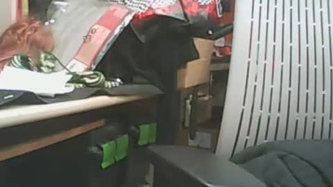 Snapshot of iceman00074 chatting on 12-17-25, 08:42 iceman00074 online show from 12-17-25, 08:42