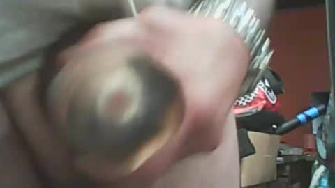 Snapshot of iceman00074 chatting on 01-18-26, 12:03 iceman00074 online show from 01-18-26, 12:03