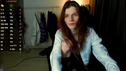 Snapshot of iceseeker2 chatting on 01-11-26, 08:47 Mike online show from 01-11-26, 08:47