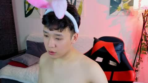 Ice online show from 04-22-26, 01:01