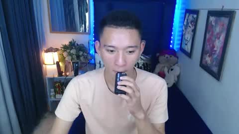 Mateo online show from 01-25-25, 08:42