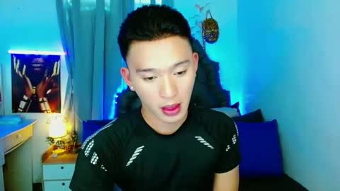 Mateo online show from 09-12-25, 04:23