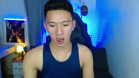 Mateo online show from 11-18-25, 04:00