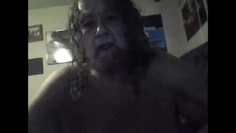 icu2try2xs2 online show from 02-14-26, 04:04