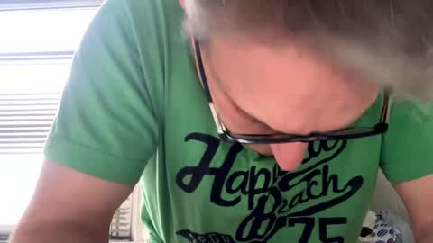 Snapshot of icums4u chatting on 12-06-24, 12:38 icums4u online show from 12-06-24, 12:38