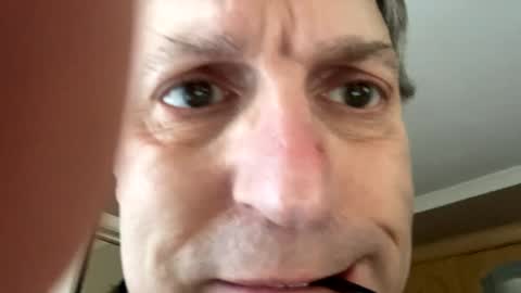 Snapshot of icums4u chatting on 01-22-25, 02:03 icums4u online show from 01-22-25, 02:03