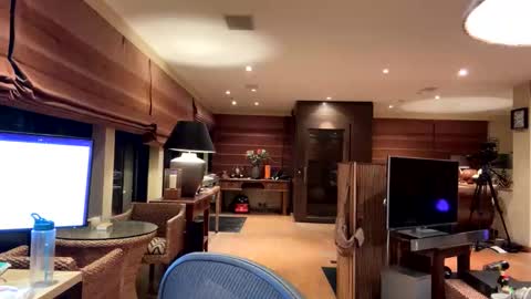 Snapshot of icuras chatting on 02-13-26, 09:33 icuras online show from 02-13-26, 09:33